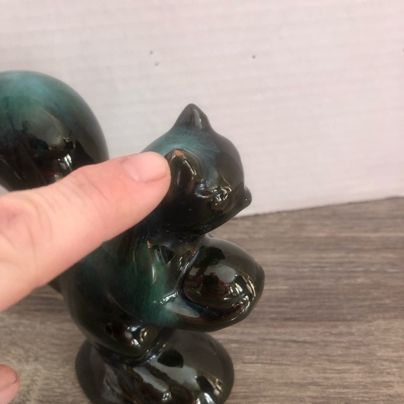 Vtg Blue Mountain Pottery Squirrel - Picture 4 of 11